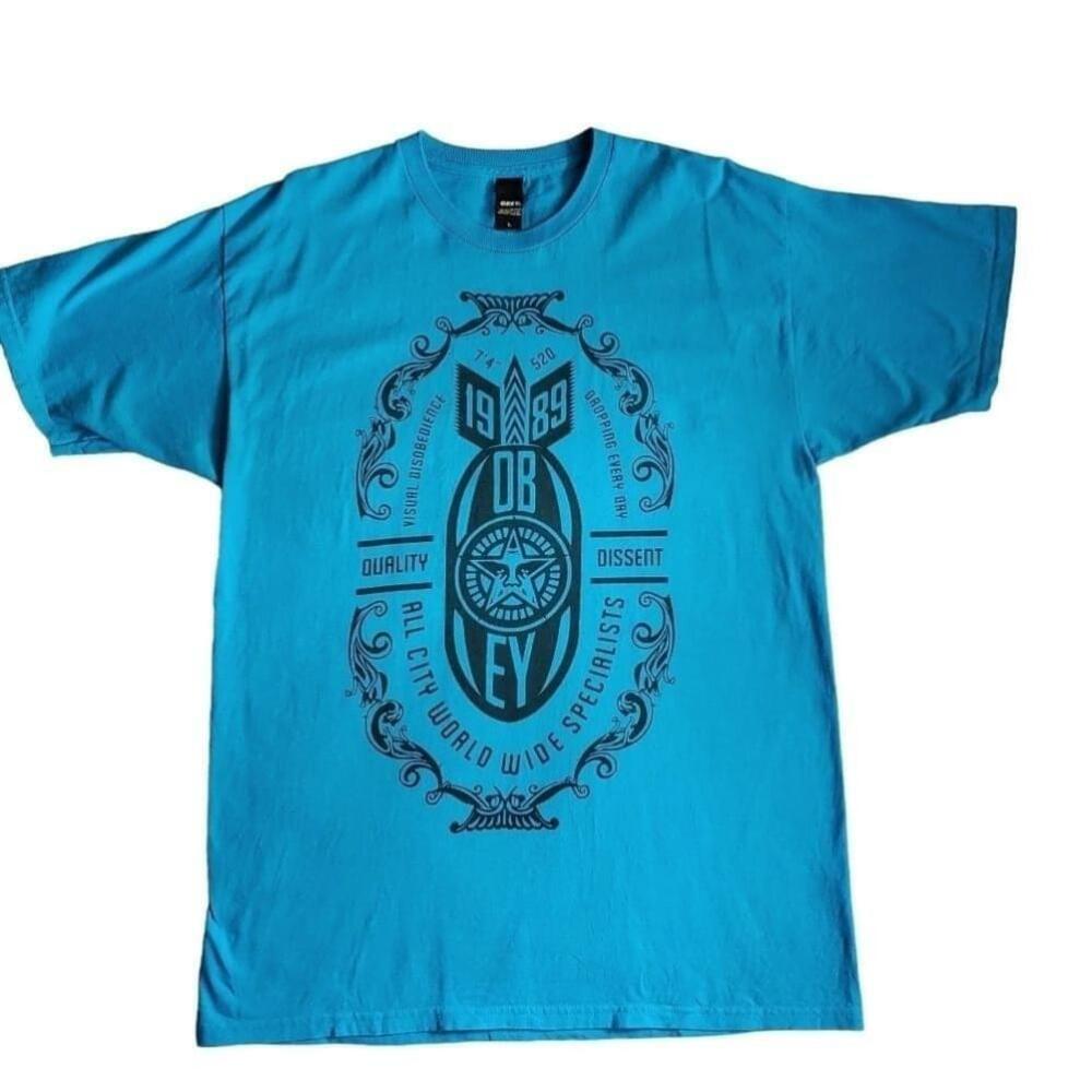 Obey T-Shirt Size Large